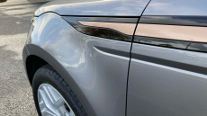 Land Rover Range Rover Evoque 2.0 D200 R-Dynamic SE 5dr Auto Diesel Hatchback